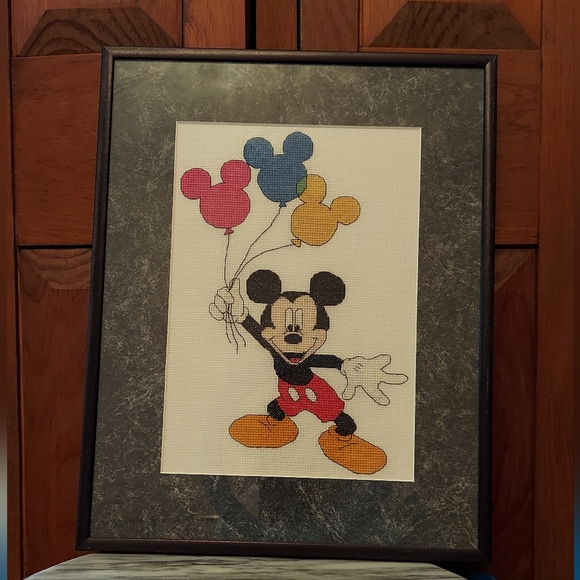 Mickey Mouse Needle point picture - Picture 1 of 9